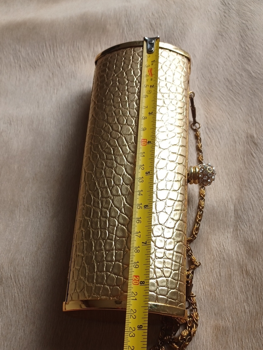 Gold Clutch - Picture 7 of 14